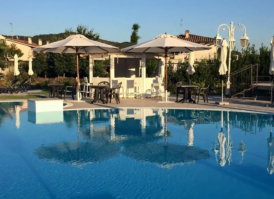 Hotel Columbus sul Lago-1